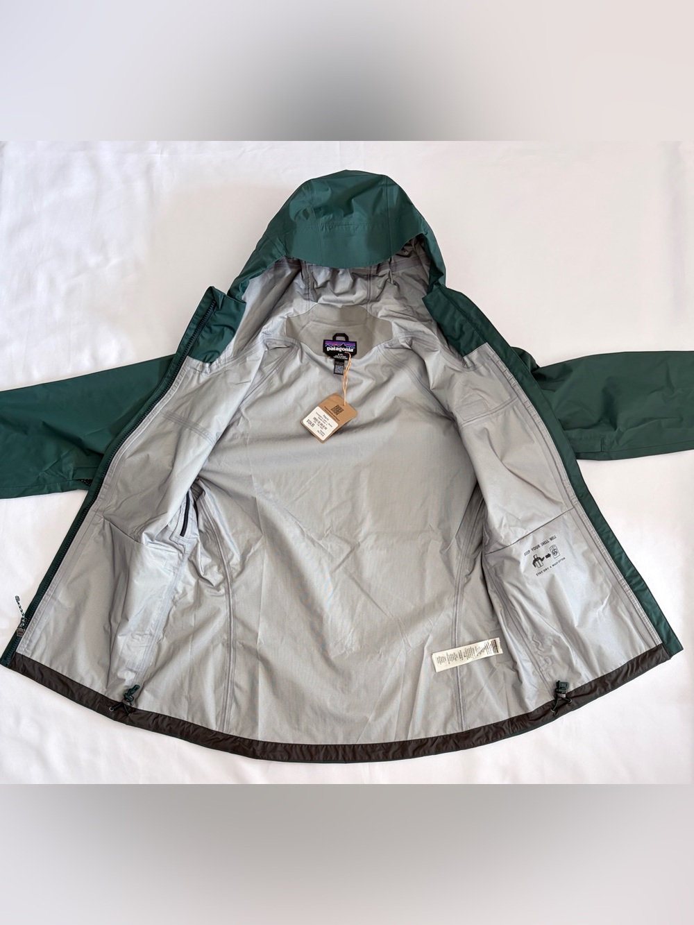 Patagonia Torrentshell 3L Rain Jacket Women's Size M Cascade Green - Picture 6 of 10